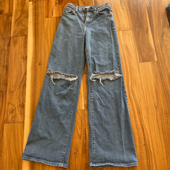 Vibrant m.i.u. Jeans sz 1 - Picture 1 of 4